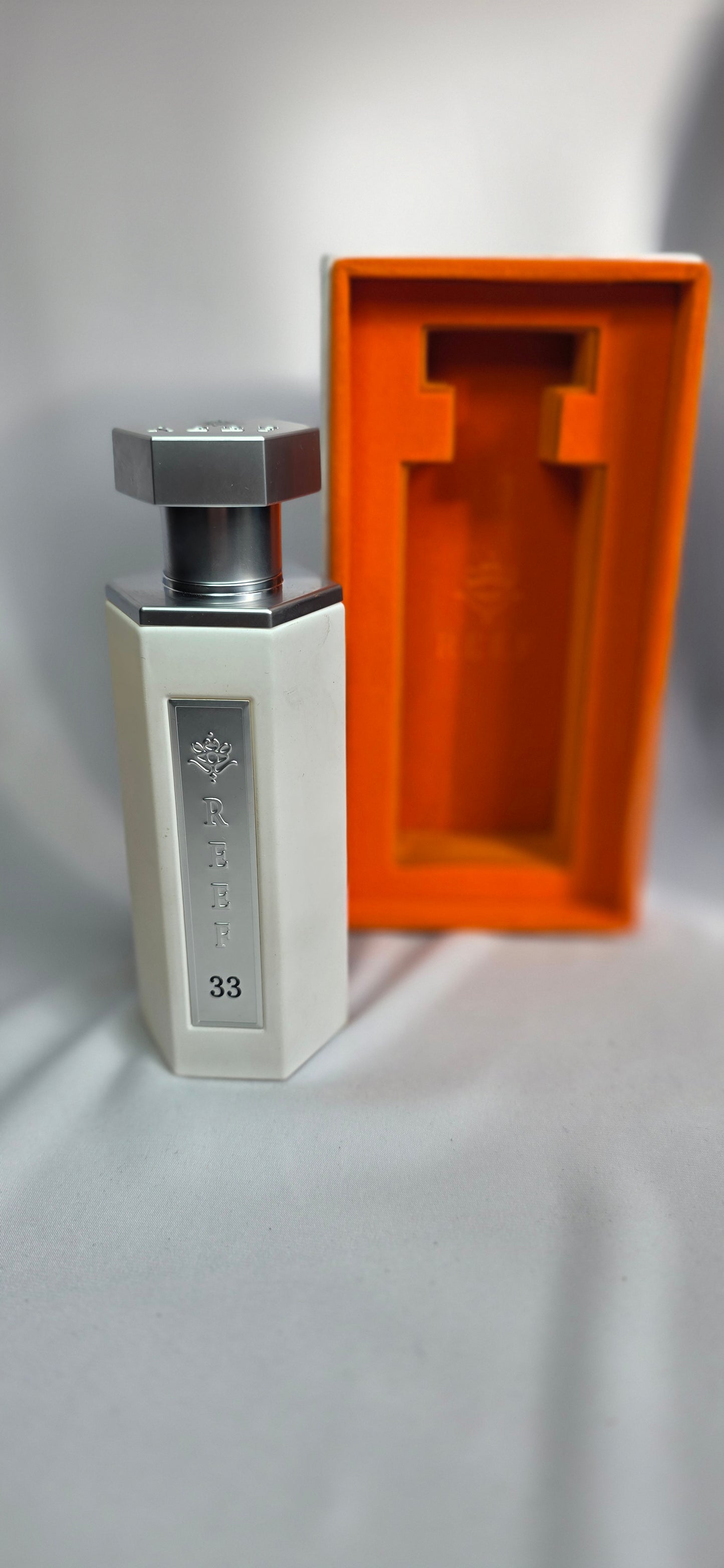 Reef 33 White Eau De Parfum 100ml